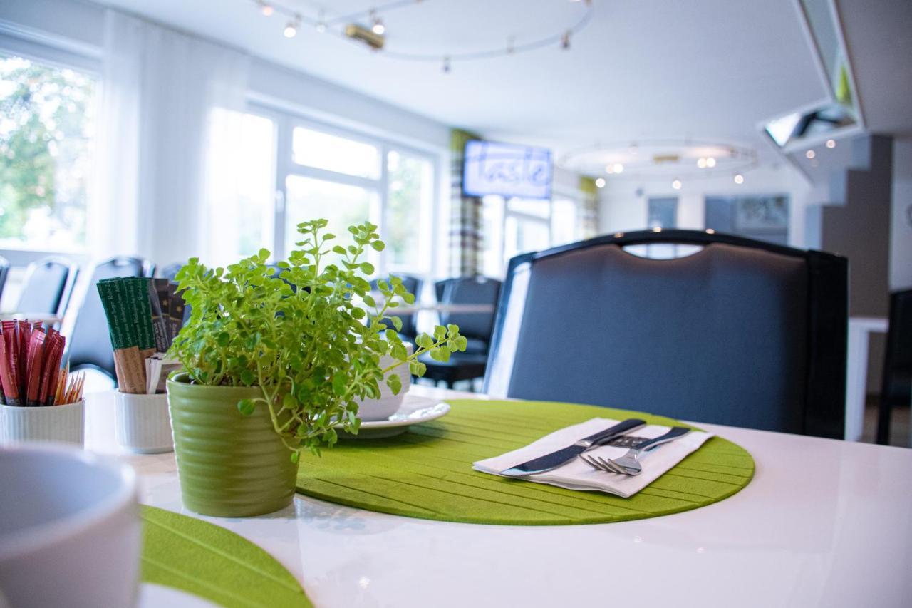 Taste Smart Hotel Бакнанг Экстерьер фото