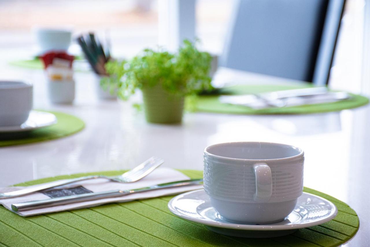 Taste Smart Hotel Бакнанг Экстерьер фото
